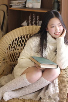 瞒着老公加班的HR中字